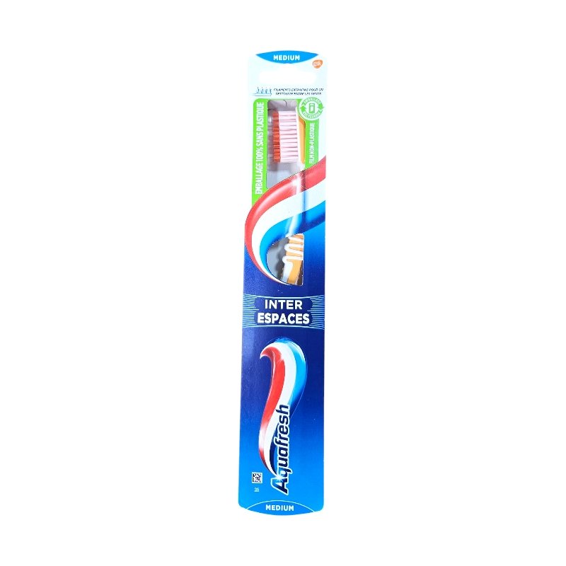 AQUAFRESH BAD INTER ESPACES *MEDIUM*